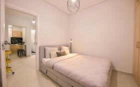 Modern, Comfortable Apartment, In The Heart Of The City_2