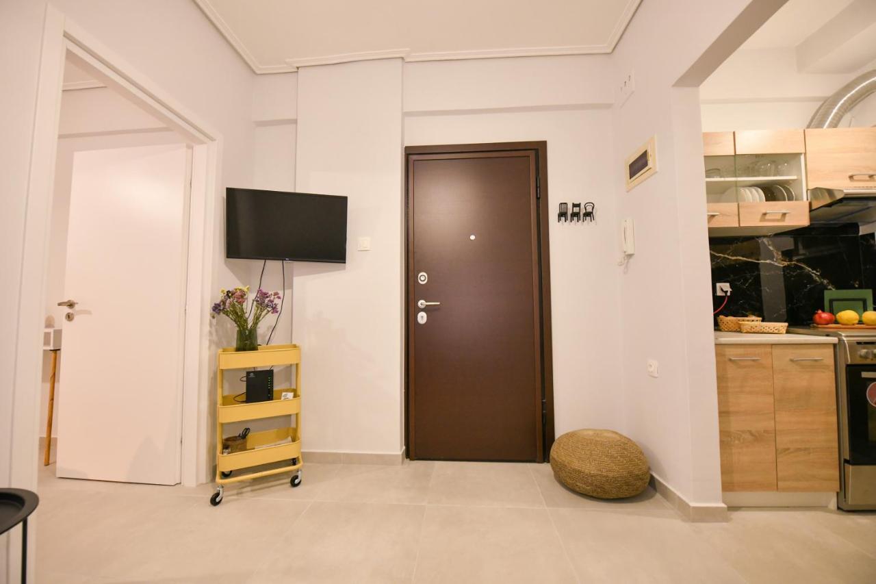 Modern, Comfortable Apartment, In The Heart Of The City_2 Larissa Exterior foto